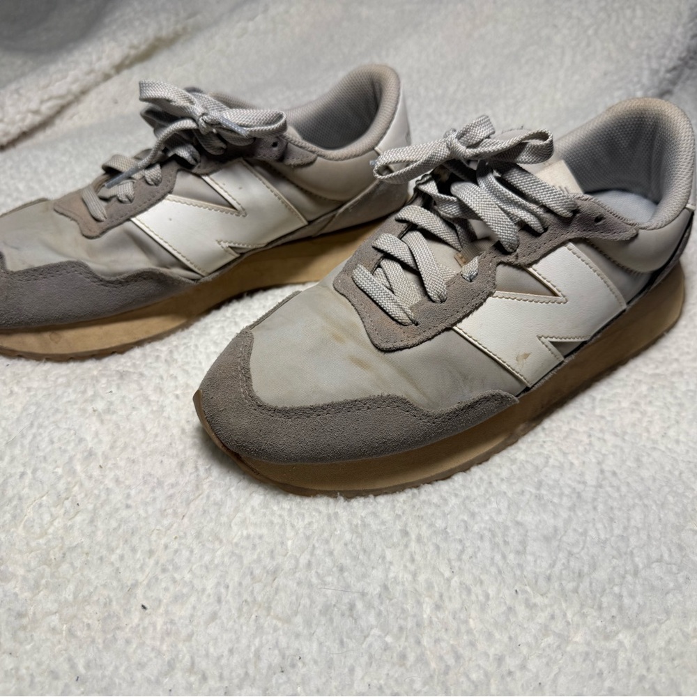 New Balance Suede and Mesh Gray Sneakers - Picture 5 of 10